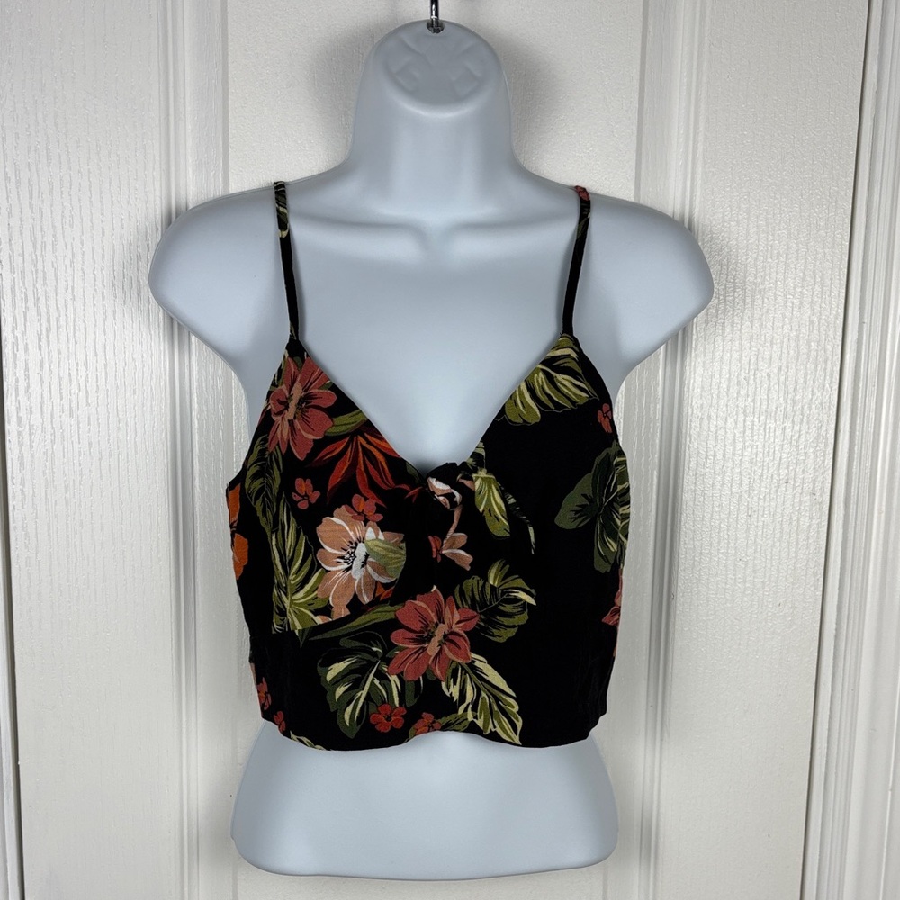 Lost + Wander Hawaiian Print Black Floral Spaghetti Strap Camisole Size S NWOT